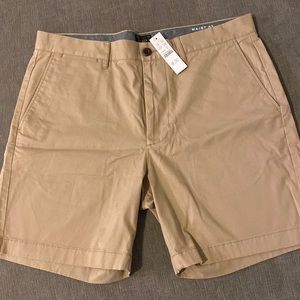 NWT J Crew Khakis Shorts 33 Waist 7’ Inseam BRAND NEW
